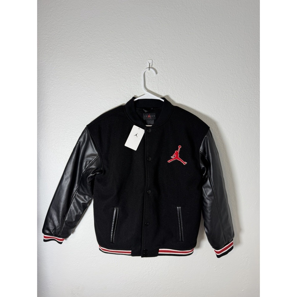 NWT NIKE JORDAN JACKET BLACK BOYS 95D197-023 SZ XL NEW